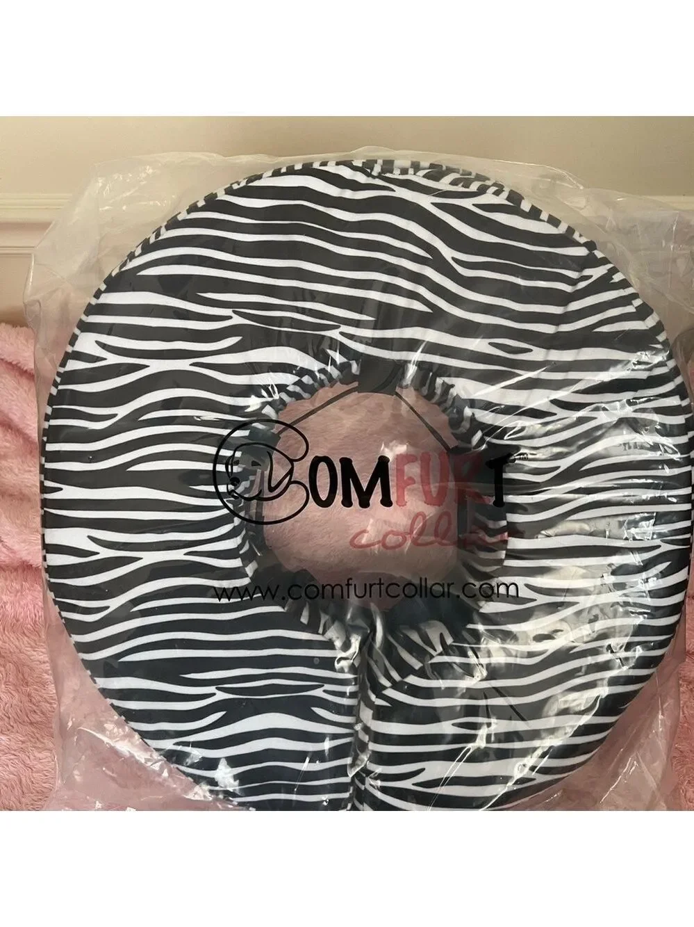 🎉HP🎉Comfurt Pet Recovery Collar in Zebra XL